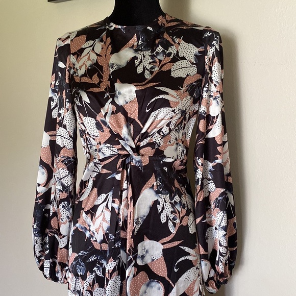 Neon Blush long sleeves dress - Picture 5 of 10